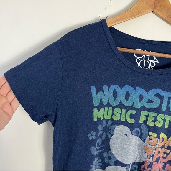 Chaser Woodstock Everybody Graphic T-Shirt Blue Size Medium Lightweight - Picture 4 of 10